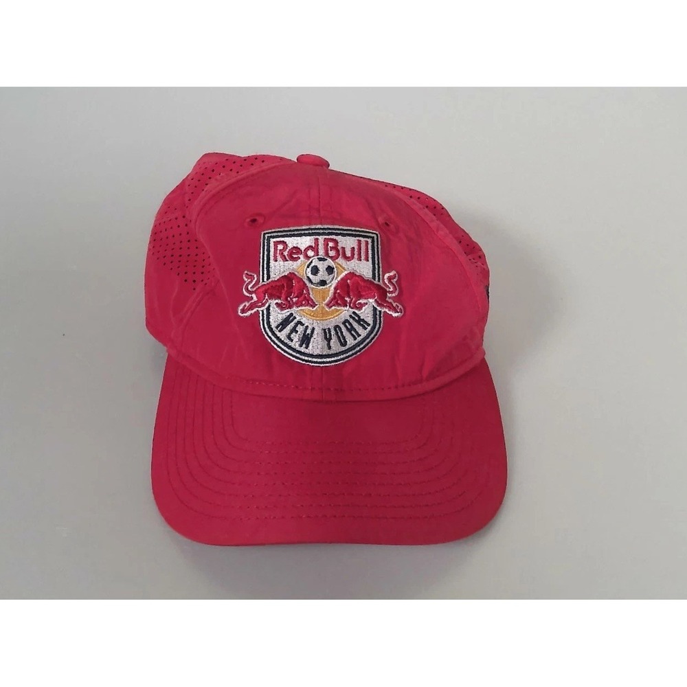 New York Red Bulls Youth Hat New Era 9TWENTY Strap back MLS Soccer Red Cap